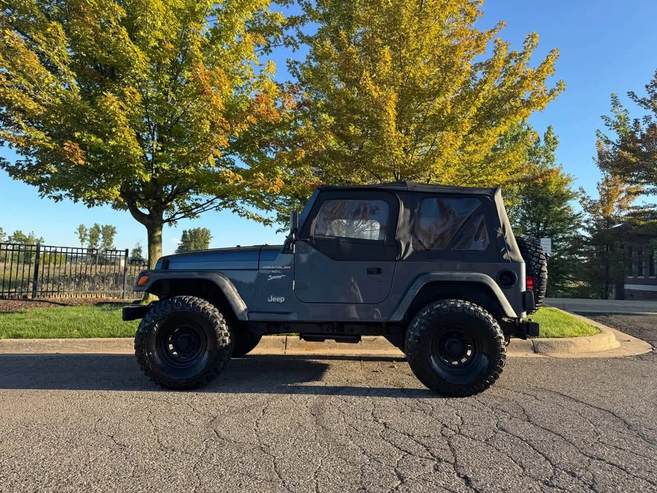 2001 Jeep TJ Wrangler - Image 2 of 9