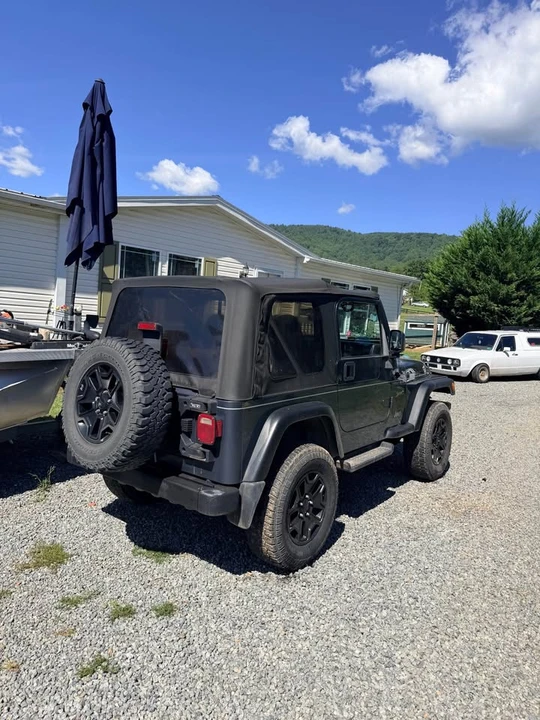 2001 Jeep TJ Wrangler - Image 2 of 6