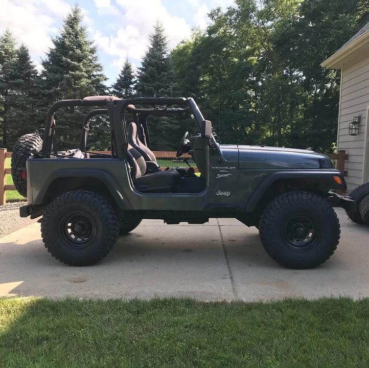 2001 Jeep TJ Wrangler - Image 8 of 9