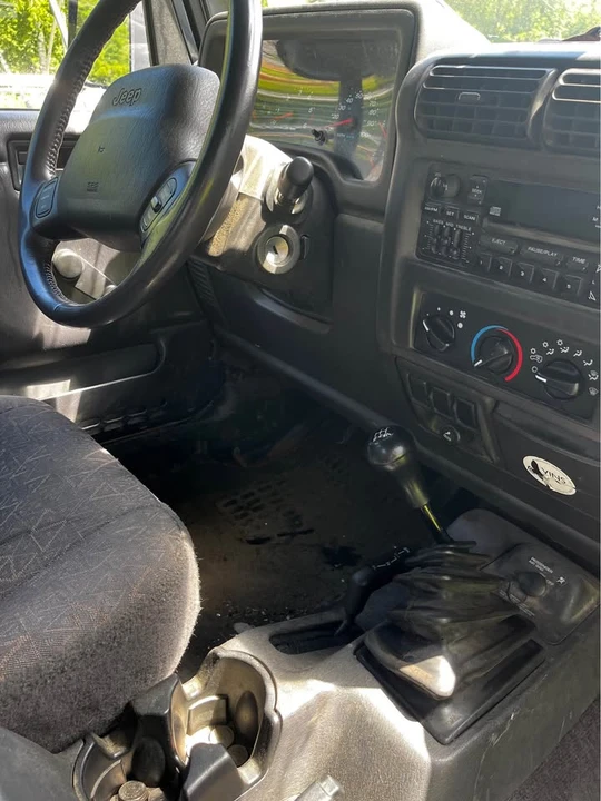 2001 Jeep TJ Wrangler - Image 9 of 10