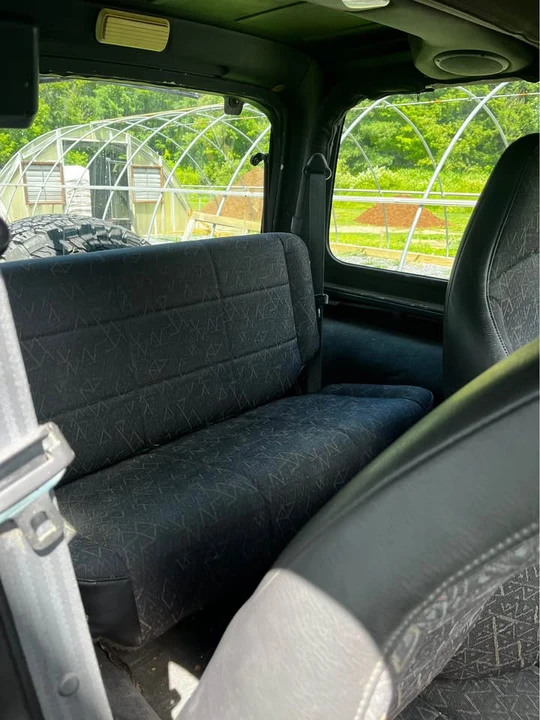 2001 Jeep TJ Wrangler - Image 10 of 10