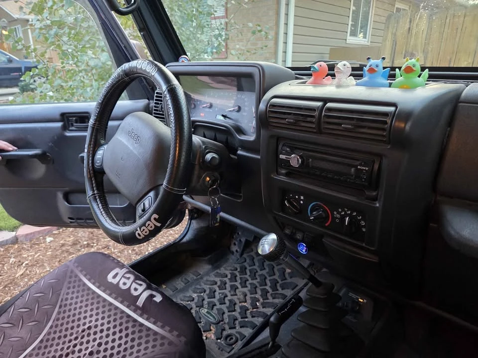 2001 Jeep TJ Wrangler - Image 11 of 14