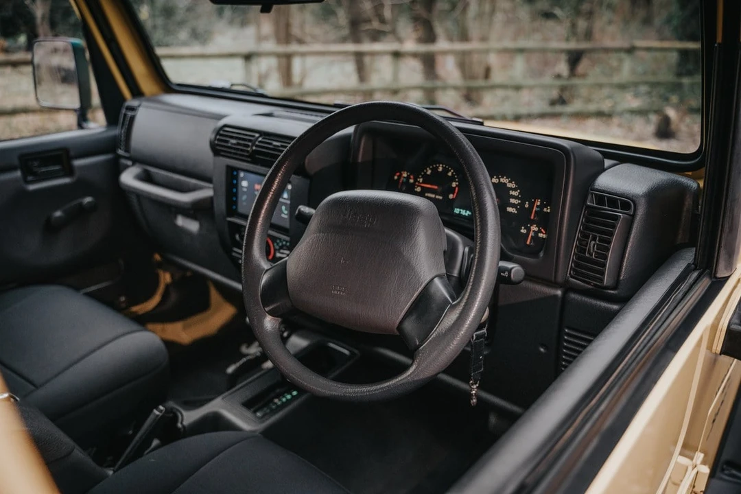 2001 Jeep TJ Wrangler - Image 21 of 30