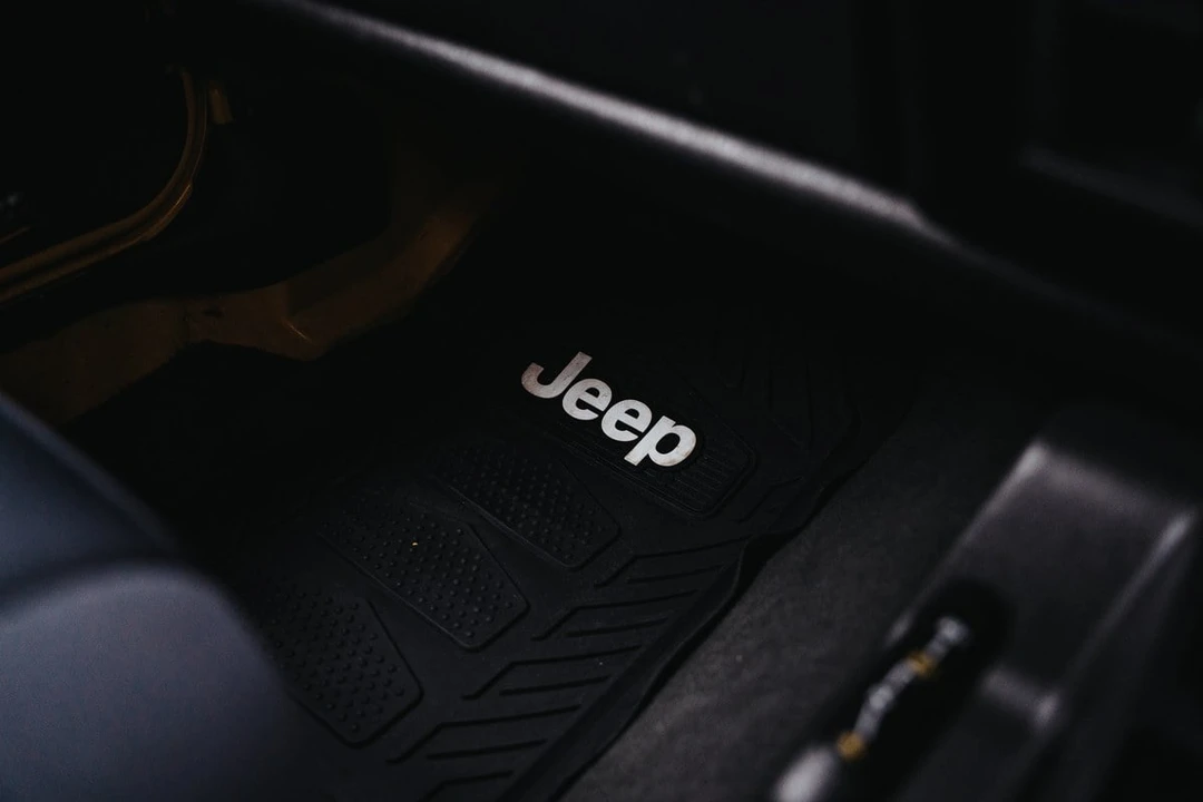 2001 Jeep TJ Wrangler - Image 29 of 30