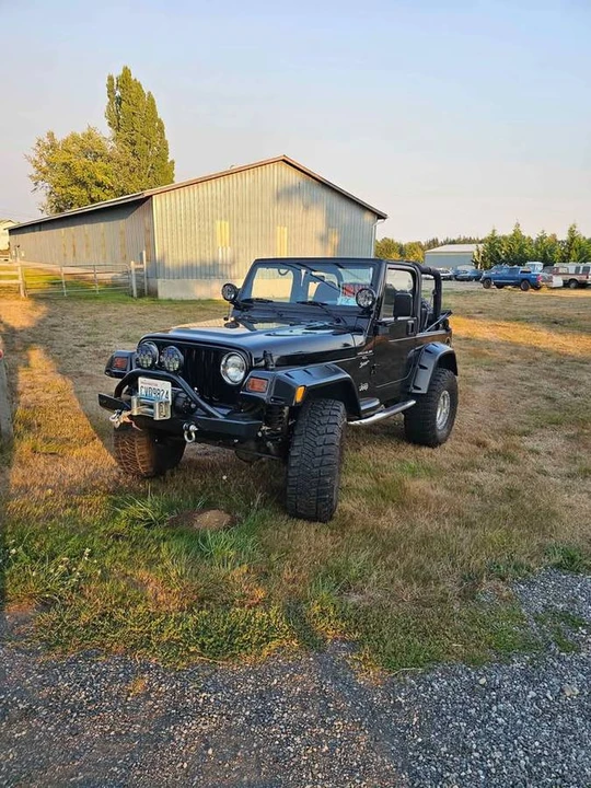 2001 Jeep TJ Wrangler - Image 2 of 9
