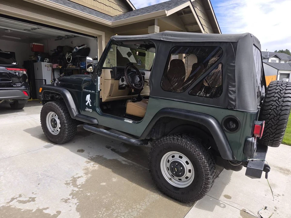 2001 Jeep TJ Wrangler - Image 5 of 13