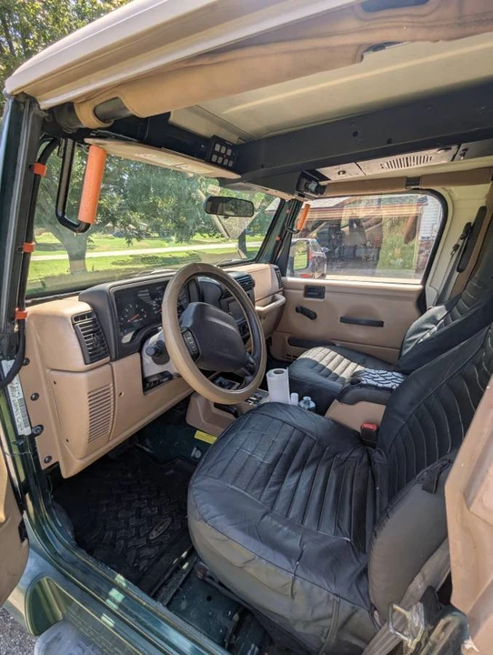 2001 Jeep TJ Wrangler - Image 9 of 13