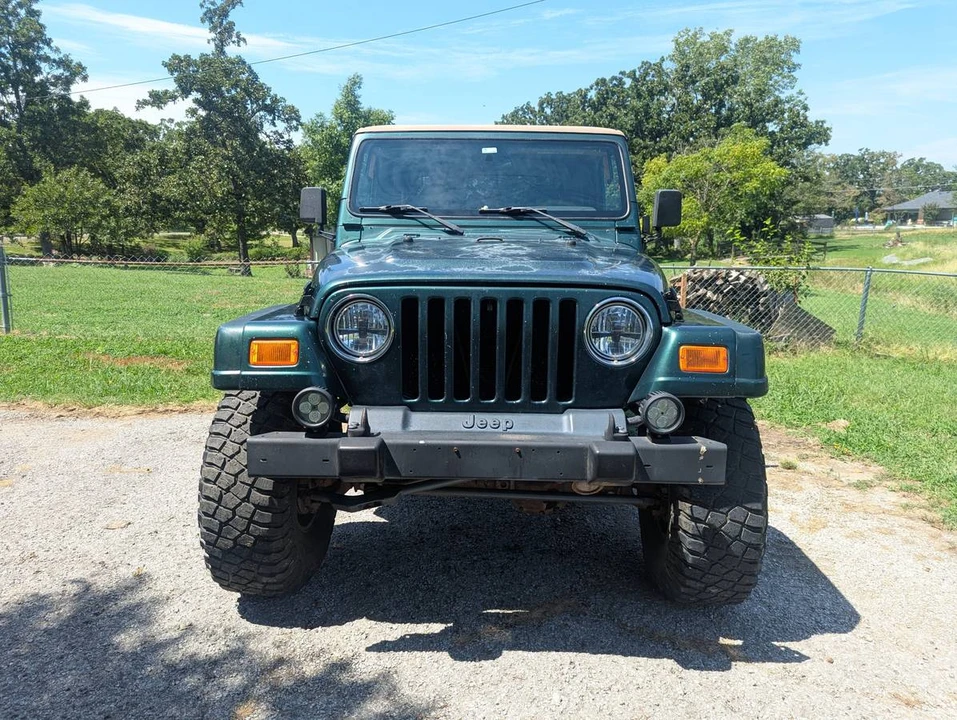 2001 Jeep TJ Wrangler - Image 2 of 13