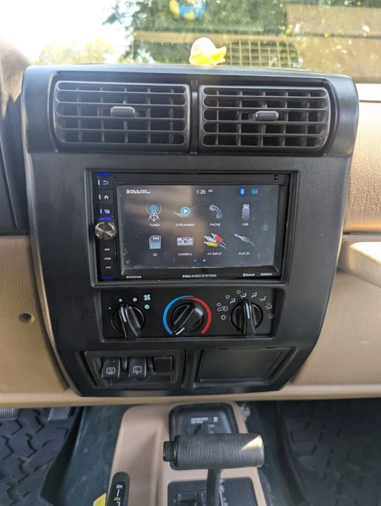 2001 Jeep TJ Wrangler - Image 13 of 13