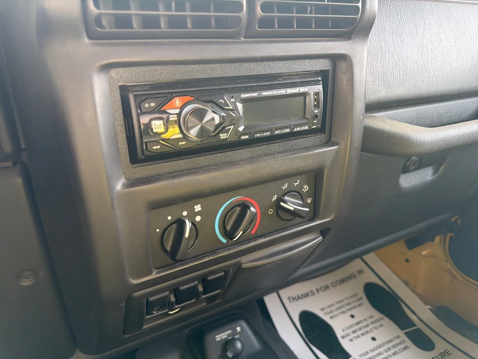2001 Jeep TJ Wrangler - Image 12 of 14