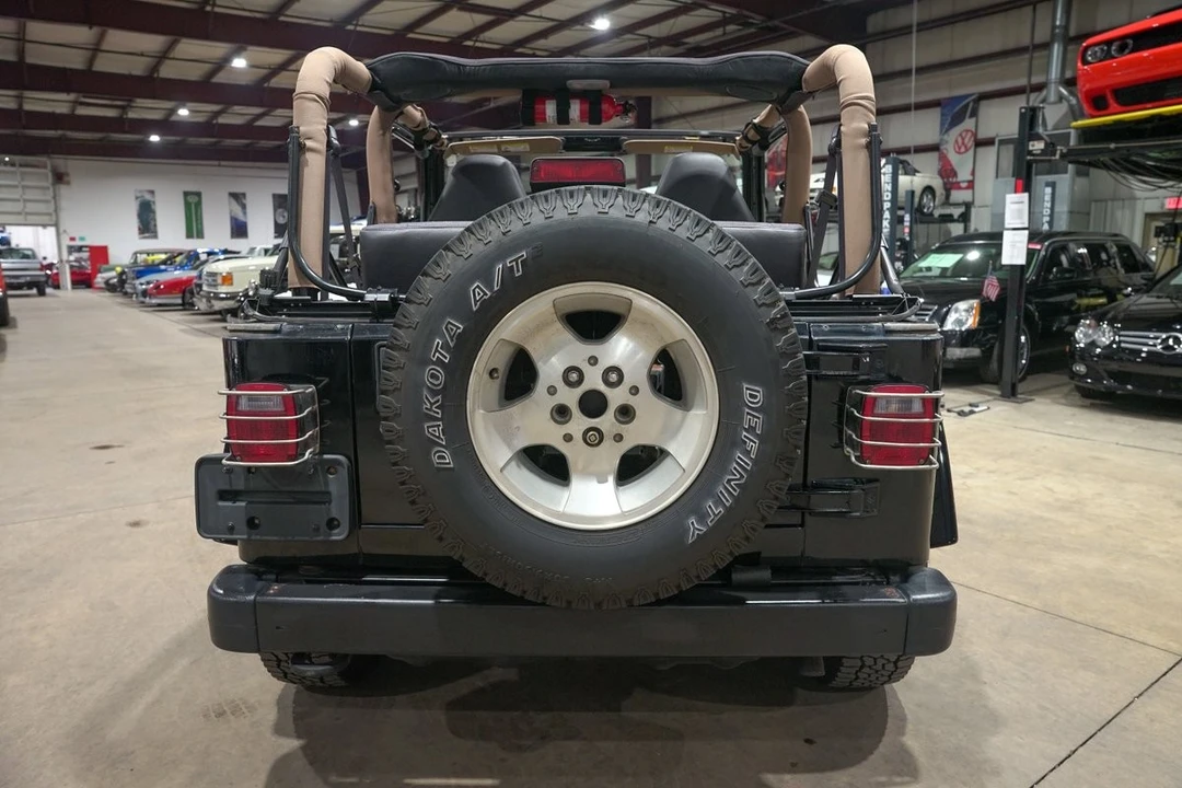 2001 Jeep TJ Wrangler - Image 7 of 21