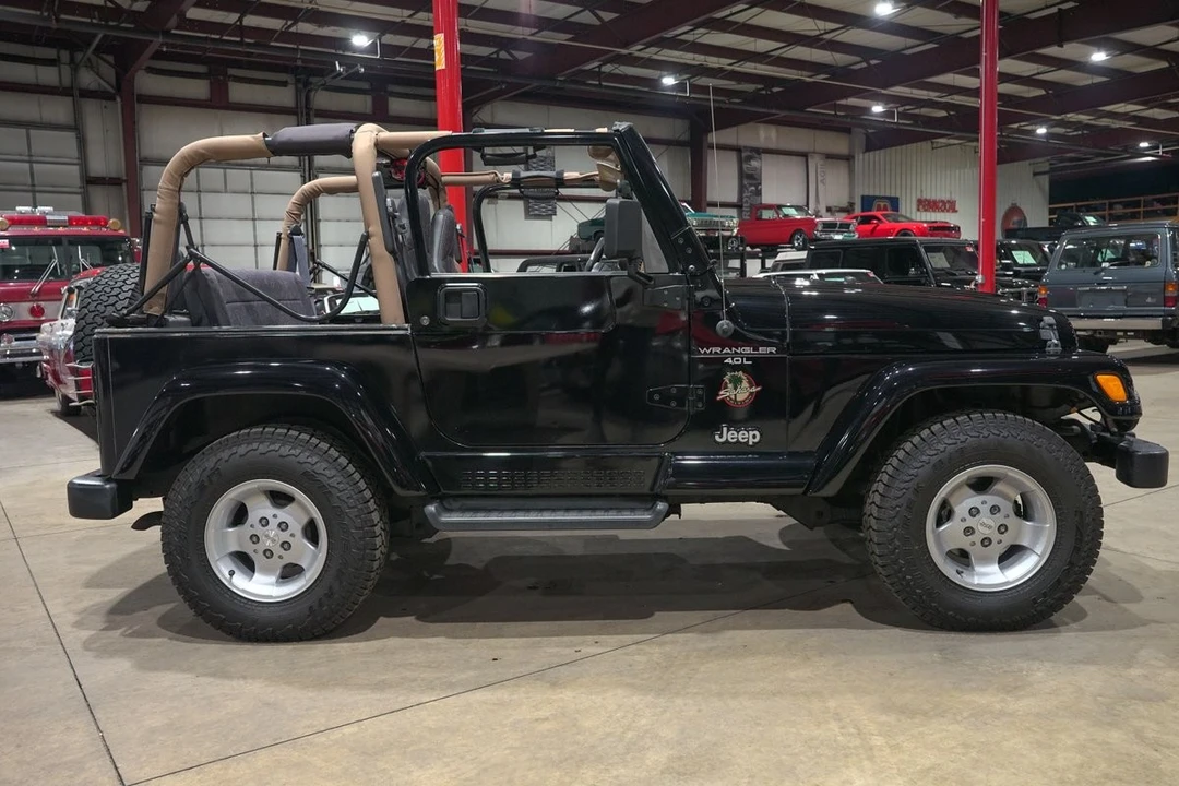 2001 Jeep TJ Wrangler - Image 10 of 21