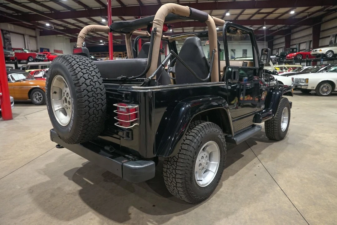 2001 Jeep TJ Wrangler - Image 8 of 21