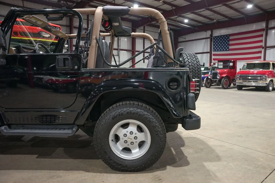 2001 Jeep TJ Wrangler - Image 5 of 21