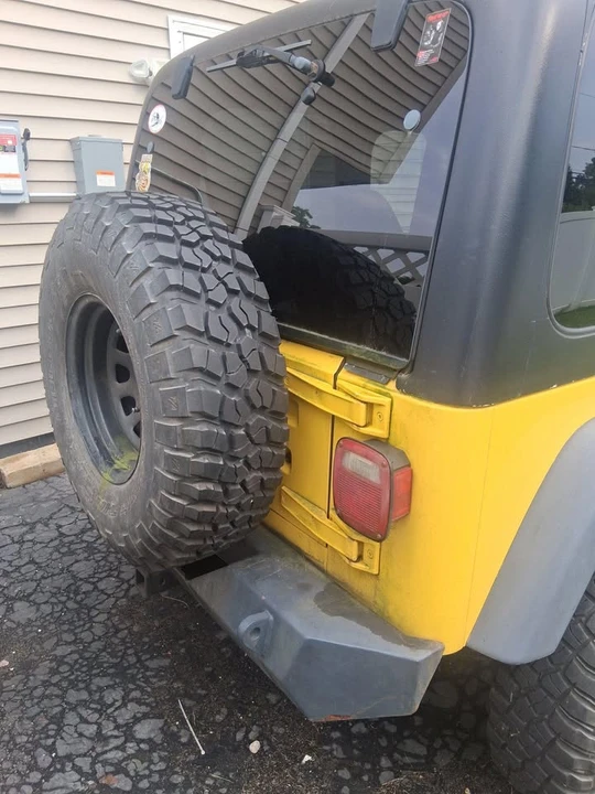 2001 Jeep TJ Wrangler - Image 3 of 4