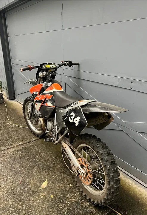 2001 KTM - Image 2 of 3