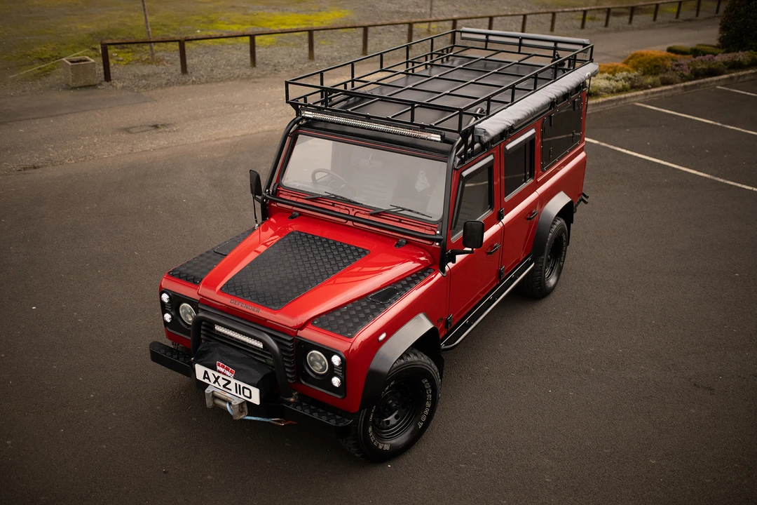 2001 Land Rover Defender 110 - Image 21 of 31