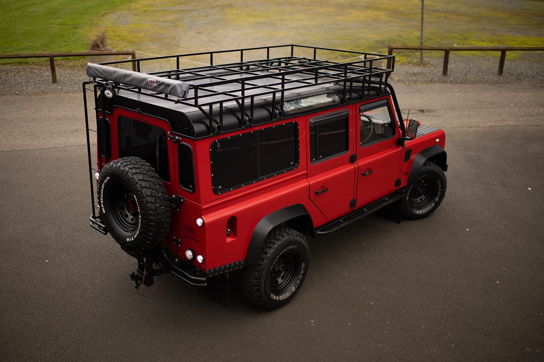 2001 Land Rover Defender 110 - Image 26 of 31