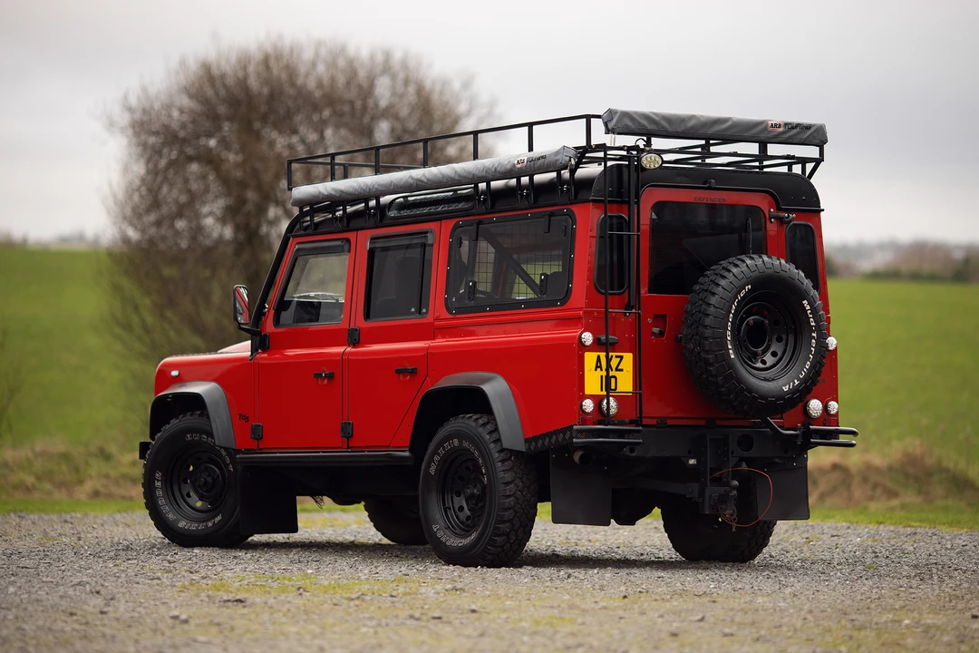 2001 Land Rover Defender 110 - Image 27 of 31