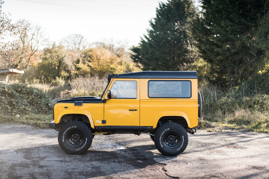 2001 Land Rover Defender 90 - Image 26 of 31