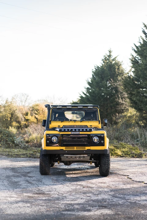 2001 Land Rover Defender 90 - Image 6 of 31