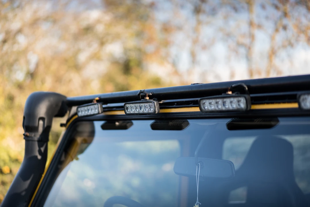 2001 Land Rover Defender 90 - Image 14 of 31