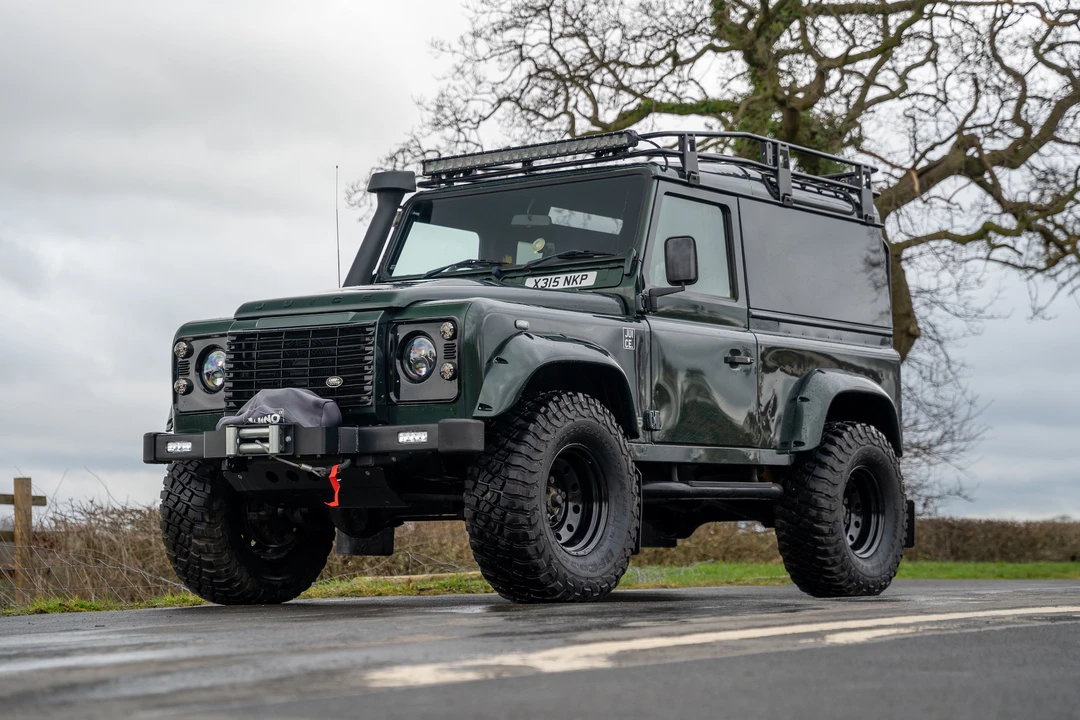 2001 Land Rover Defender 90 - Image 13 of 31