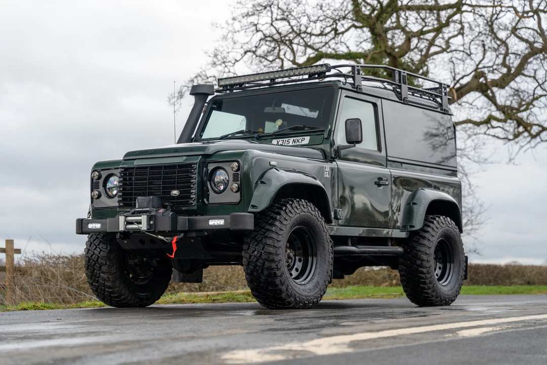 2001 Land Rover Defender 90 - Image 15 of 31