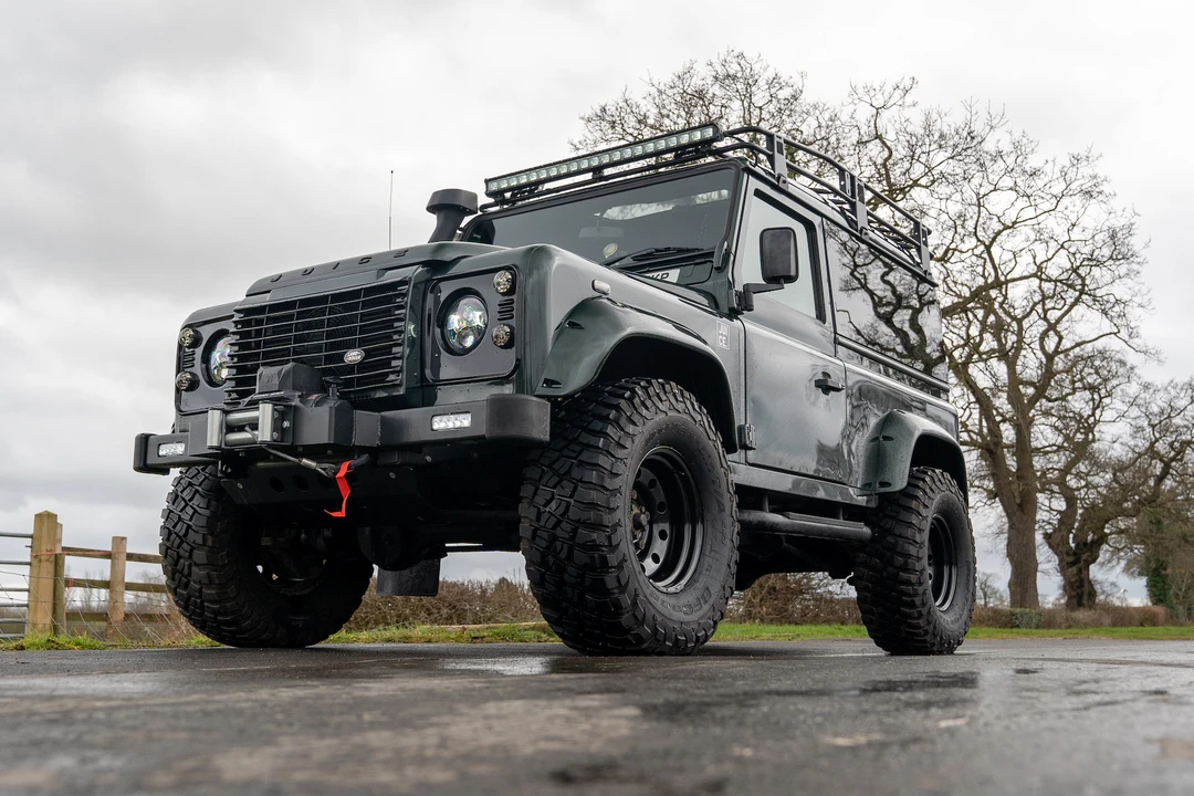2001 Land Rover Defender 90 - Image 17 of 31
