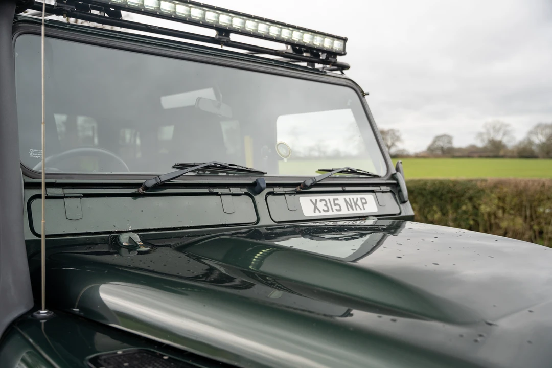 2001 Land Rover Defender 90 - Image 29 of 31