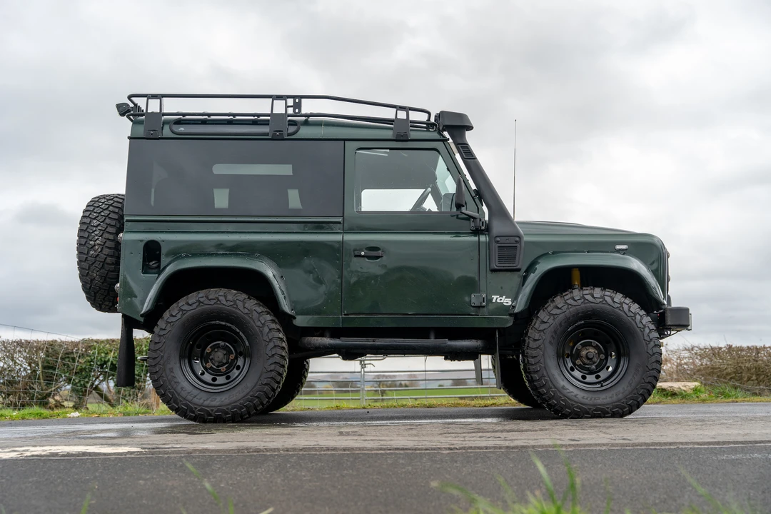 2001 Land Rover Defender 90 - Image 18 of 31