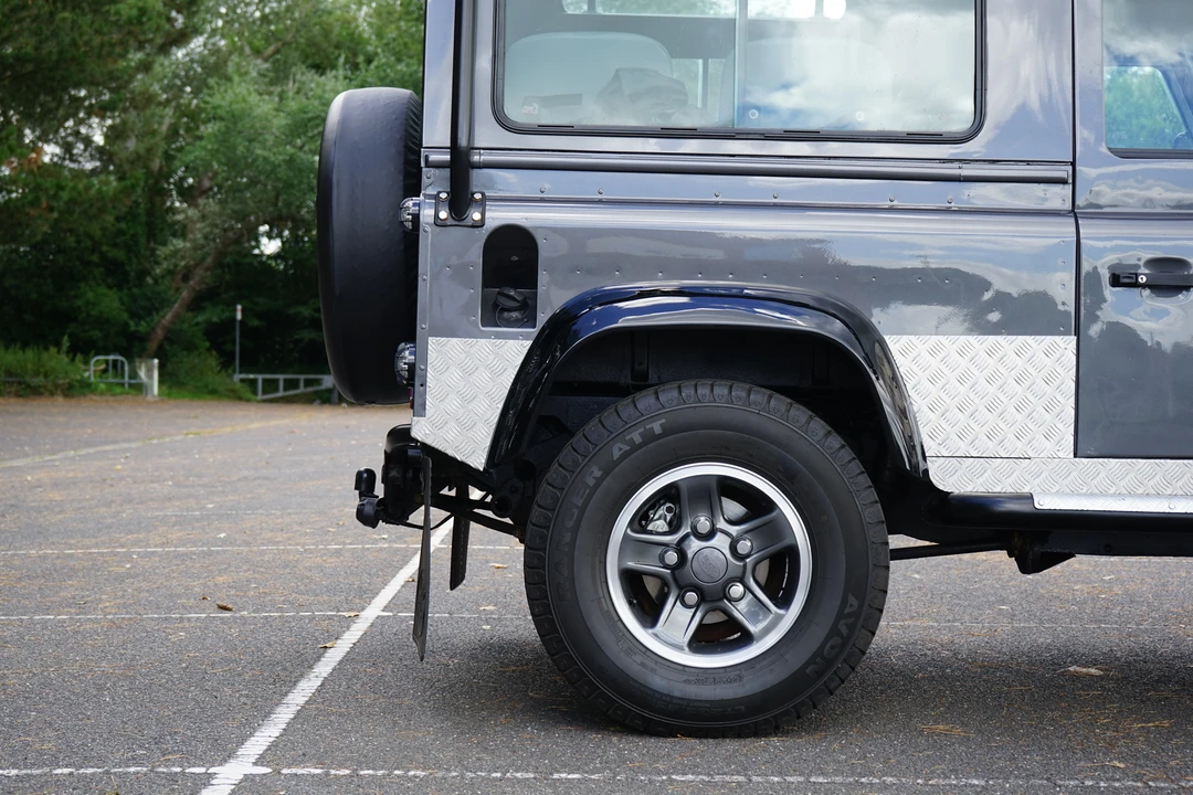 2001 Land Rover Defender 90 - Image 21 of 31