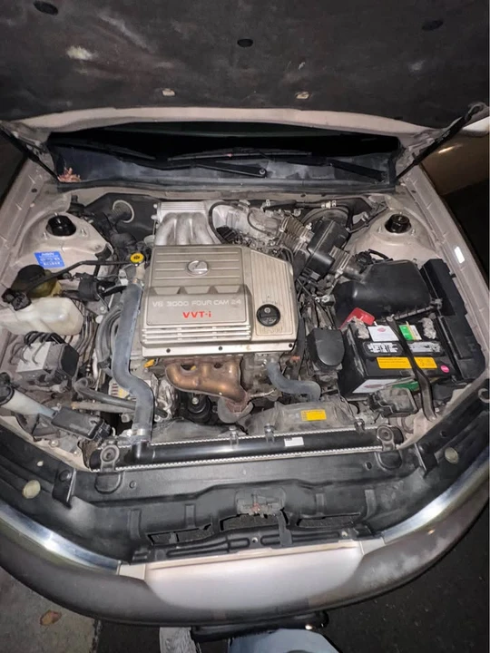 2001 Lexus ES 2nd Gen - Image 8 of 8