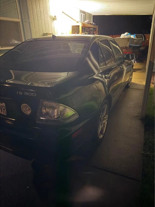 2001 Lexus IS 1st Gen - Image 3 of 7