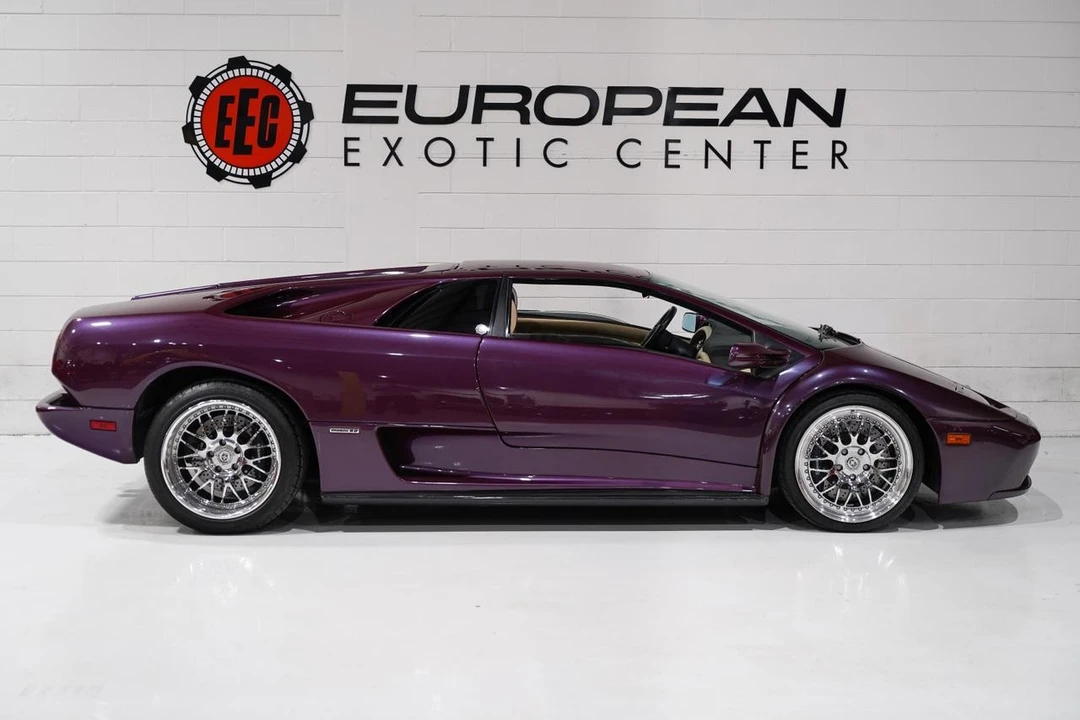 2001 Lamborghini Diablo VT - Image 7 of 21