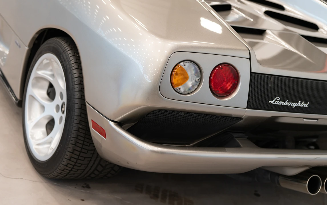 2001 Lamborghini Diablo VT - Image 18 of 20