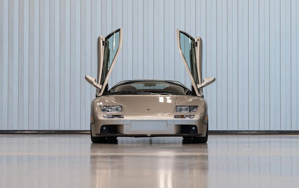 2001 Lamborghini Diablo VT - Image 8 of 20