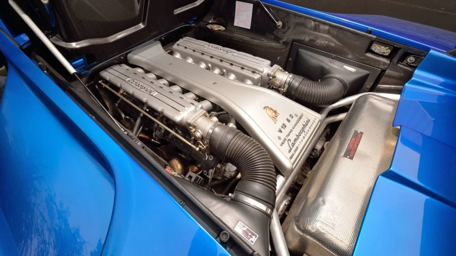 2001 Lamborghini Diablo VT - Image 6 of 20
