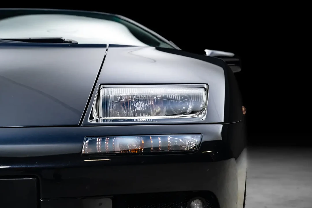 2001 Lamborghini Diablo VT - Image 14 of 25