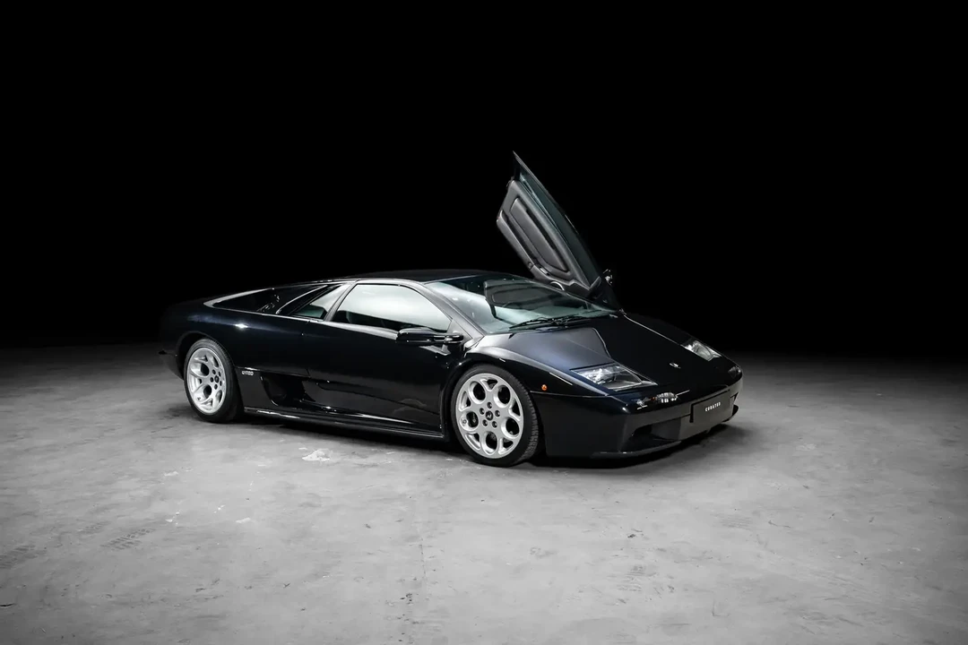2001 Lamborghini Diablo VT - Image 22 of 25