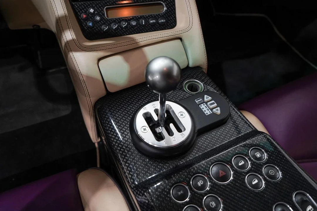 2001 Lamborghini Diablo - Image 13 of 21