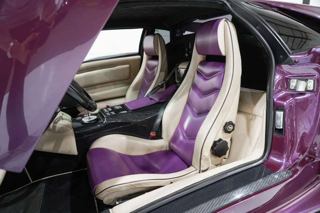 2001 Lamborghini Diablo - Image 10 of 21