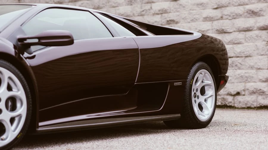 2001 Lamborghini Diablo - Image 9 of 20