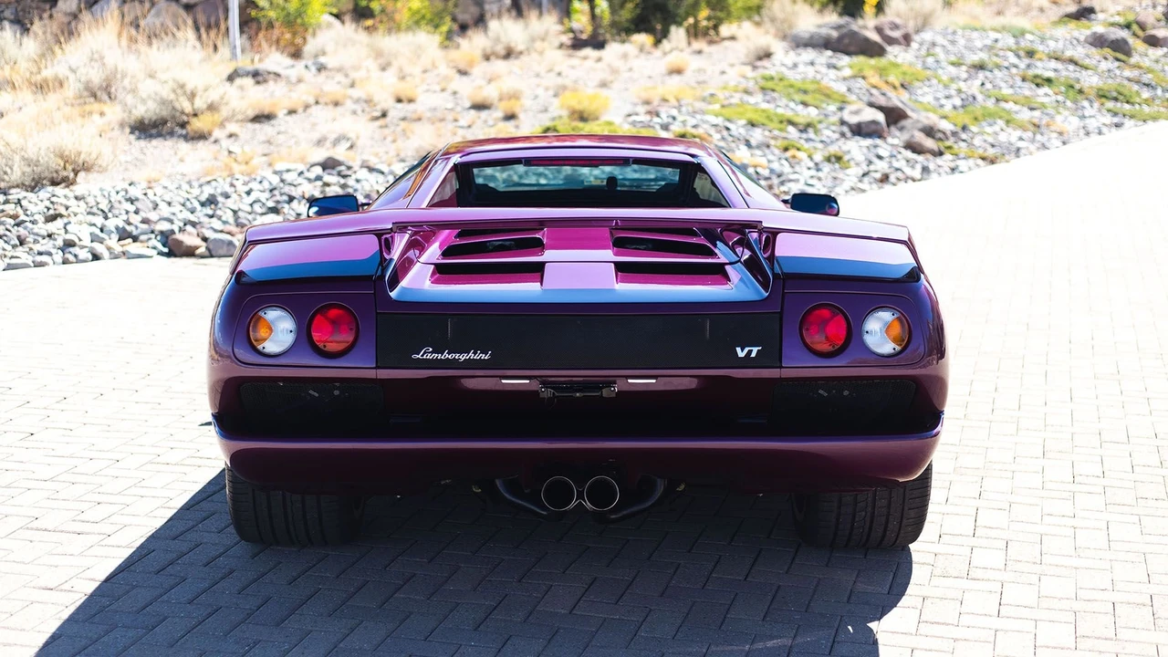 2001 Lamborghini Diablo VT - Image 23 of 31