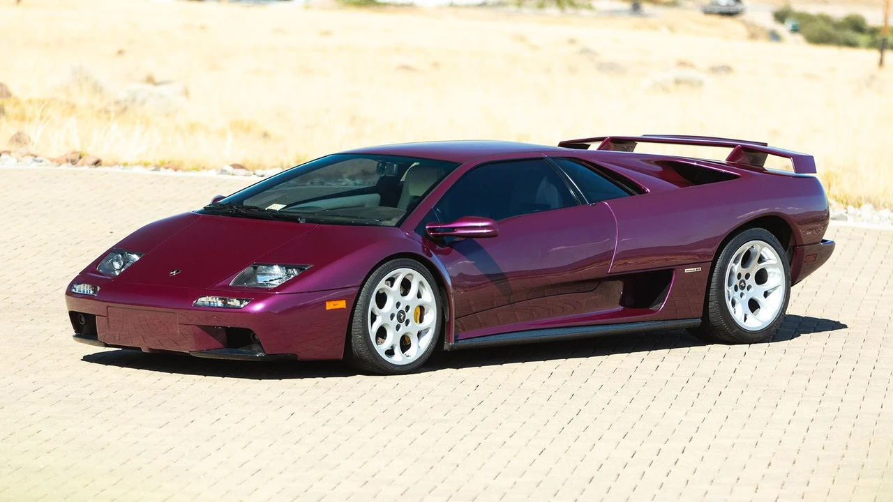 2001 Lamborghini Diablo VT - Image 13 of 31