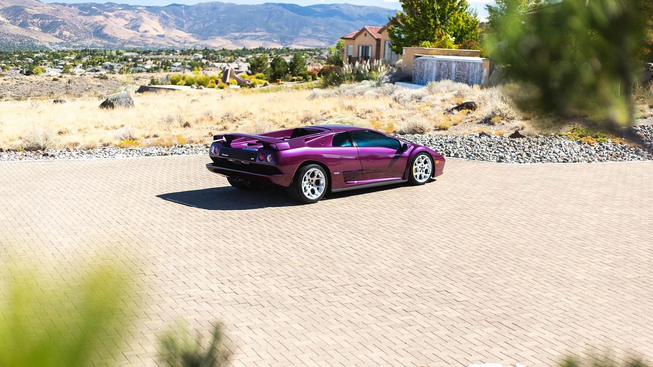 2001 Lamborghini Diablo VT - Image 20 of 31