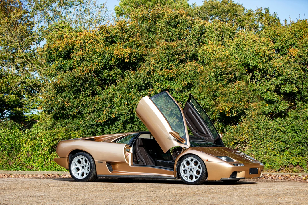 2001 Lamborghini Diablo VT - Image 12 of 28