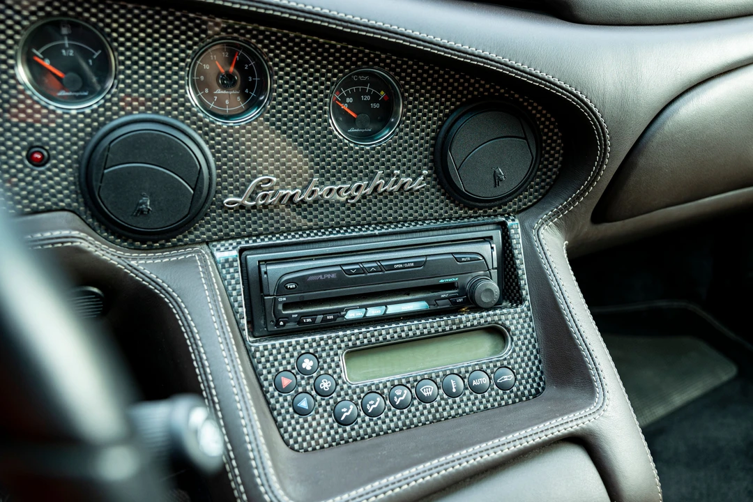 2001 Lamborghini Diablo VT - Image 24 of 28