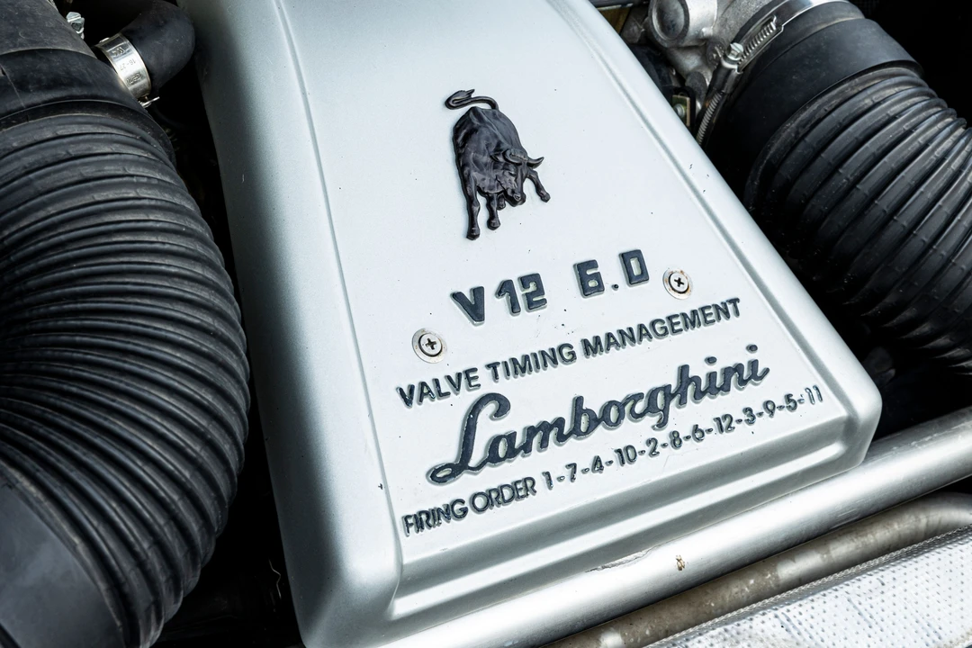 2001 Lamborghini Diablo VT - Image 18 of 28