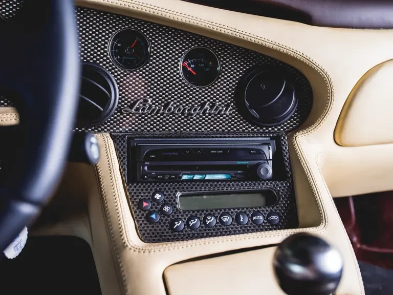 2001 Lamborghini Diablo VT - Image 13 of 22